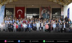 Çerçioğlu’nun desteğiyle çocuklar tiyatroyla buluştu