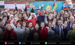 İzmir’de Türk Dili Ailesi Günü coşkusu