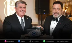 Serdal Adalı İzmir'de Beşiktaşlılarla buluştu