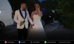 Düğünlerinde söyledikleri şarkı başlarına bela oldu