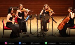 Türk bestecilerinin eserleri ayakta alkışlandı