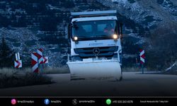 İzmir’in yüksek kesimlerinde karla mücadele sürüyor