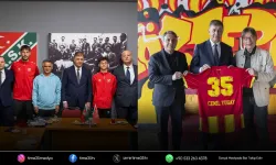 Başkan Tugay’dan iki efsaneye ziyaret