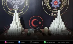 İzmir’de uyuşturucu ticareti yapan sevgililer yakalandı