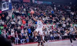 Karşıyaka lider Beşiktaş'ı ağırlıyor