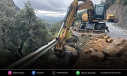 Aydın Büyükşehir Belediyesi yol çalışmalarını sürdürüyor