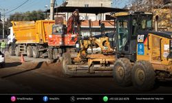 Efeler Turgut Özal Bulvarı’nda yenileme çalışmaları başladı