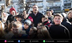 Balçova’da kar heyecanı: Çocuklar şenlikte buluştu