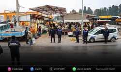 Buca'da pazar yerlerinde kaçak sergi denetimi