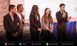 İzmir'de Ardıç Projesi ile engelli bireyler öykülerini yazdı