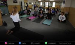 Efes Selçuklu kadınlar yoga dersleriyle zinde kalıyor