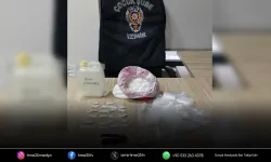 Yanındaki poşette 650 gram kokainle yakalandı