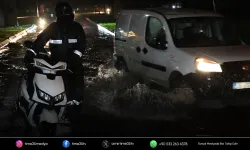 İzmir’de gece boyunca sağanak etkili oldu