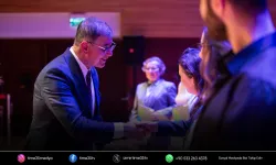 İzmir’de tarihe koruyanlar ödüllendirildi