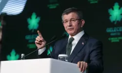 Ahmet Davutoğlu: Maddi sıkıntılar yaşıyorum