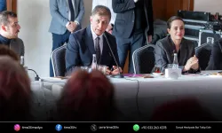 Başkan Tugay’dan kadın mücadelesine güçlü çağrı