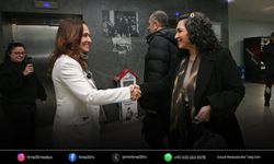 Başkan Ünsal güne personeli karşılayarak başladı