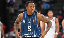 Anadolu Efes’ten farklı galibiyet