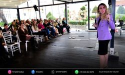 Bornova’da sağlıklı ilişkiler ve flört şiddeti konuşuldu