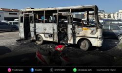 Çiğli’de hurda otobüste yangın: 16 yaşındaki genç hayatını kaybetti