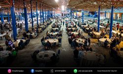 Seferihisar’da Ramazan’da her gün 800 kişiye sıcak yemek