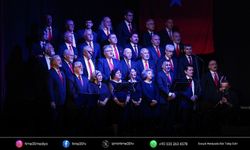 Gaziemir’de türkü gecesine yoğun ilgi