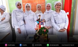 Bornova'da 114 kursiyer pastacılık eğitimini tamamladı