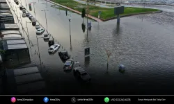 İzmir’de lodos etkisi: Sahiller için kritik uyarı