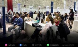 İzmir’de gençler yerel politikanın merkezinde