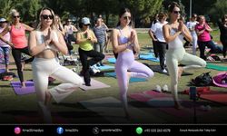 Karşıyaka'da 14 Şubat'a özel 'İki Kalp, Tek Nefes' yogası