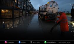 Kordon’da deniz yükselmesine anında müdahale