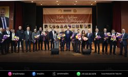 Menemen’de aşıklar gecesi düzenlendi