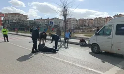 Minibüsün çarptığı yaya 32 metre ileriye fırladı