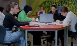 Yükseköğretimde kadın öğrencilerin oranı yüzde 53,2'ye ulaştı