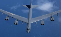 ABD’nin dev bombardıman uçakları İngiltere’de