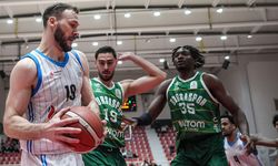 Petkimspor kritik mücadelede Bursaspor'u devirdi