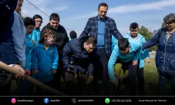 Bornova'nın en özel fidanları toprakla buluştu