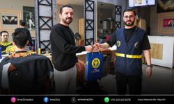 Buca Belediyesi’nden berber esnafına bayram desteği