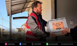 Efeler'de ihtiyaç sahibi ailelere Kardeş Eli uzandı