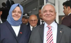 Eski bakanlar kazada yaralandı