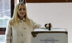 İtalya'da yargı reformu referandumda reddedildi