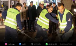 Cemil Tugay gece mesaisindeki işçileri ziyaret etti