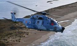 Katar’da askeri helikopter düştü