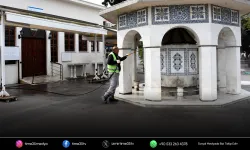 Kuşadası’nda camiler bayram namazına hazır