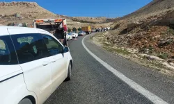 Mardin’de zırhlı polis aracı devrildi: 3 yaralı