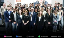 Görme sağlığının geleceği İzmir’de konuşuldu