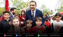 Balçova’da 23 Nisan coşkusu meydanlara taştı