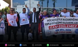 Bayraklı’da TİS krizi: Memurların eylemi sürüyor