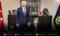 Buca’da başkanlık koltuğu minik Adasu’nun