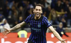 Çalhanoğlu Inter'i İtalya Kupası'nda finale taşıdı!